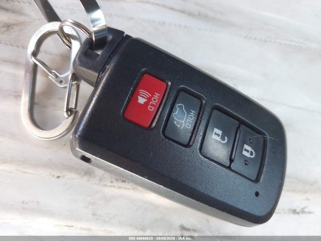 2013 Toyota Rav4 Limited მანქანა იყიდება აუქციონზე, vin: 2T3YFREV4DW073092, აუქციონის ნომერი: 46066628