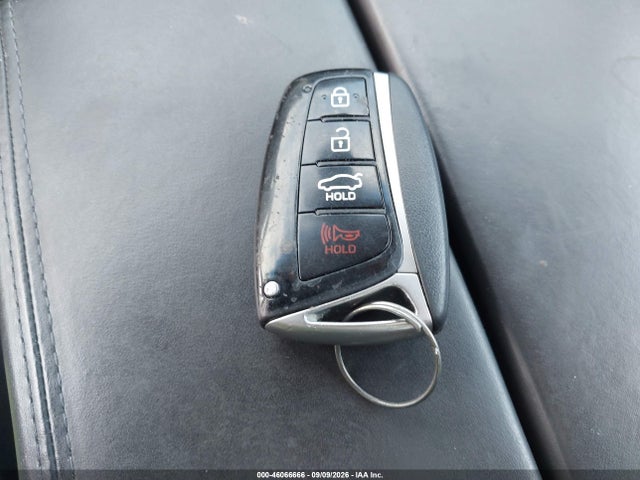 Продаж на аукціоні авто 2015 Hyundai Genesis 3.8, vin: KMHGN4JE6FU101543, номер лоту: 46066666