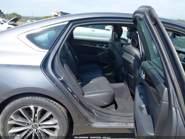 Продаж на аукціоні авто 2015 Hyundai Genesis 3.8, vin: KMHGN4JE6FU101543, номер лоту: 46066666