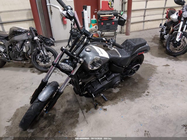 46066669 :رقم المزاد ، 1HD1YYK18NB042041 vin ، 2022 Harley-davidson Fxbbs مزاد بيع