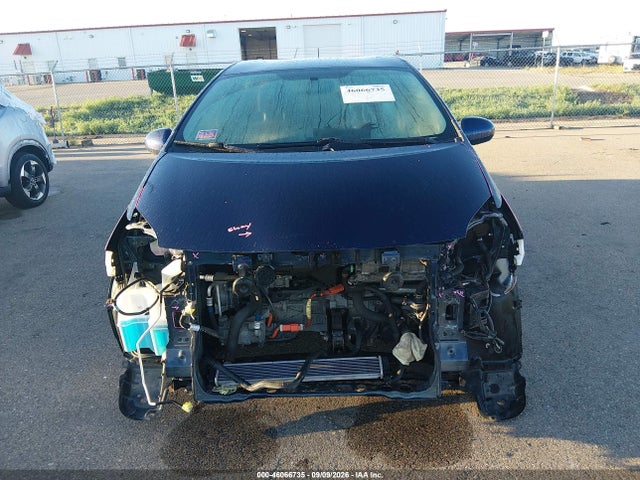 JTDKN3DU7F0428973 Toyota Prius Two