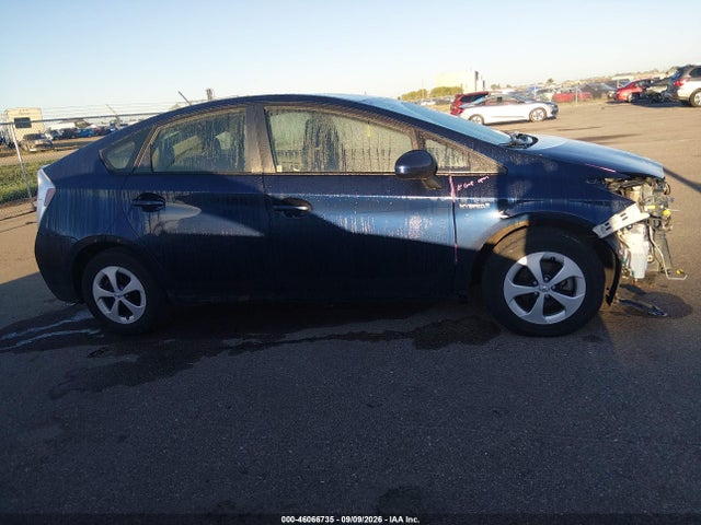 JTDKN3DU7F0428973 Toyota Prius Two