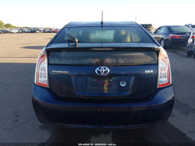 JTDKN3DU7F0428973 Toyota Prius Two