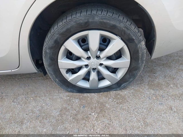 Toyota COROLLA LE 2016 2T1BURHEXGC669510 Image 17