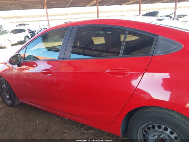 1G1BJ5SM1K7103952 Chevrolet Cruze Diesel