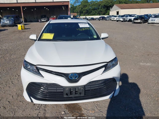 Продажа на аукционе авто 2020 Toyota Camry Le Hybrid, vin: 4T1C31AK1LU545353, номер лота: 46066801