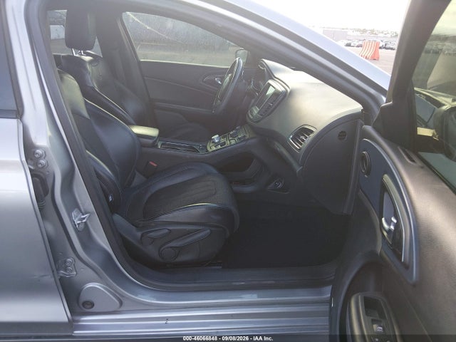 Chrysler 200 S 2015 1C3CCCBBXFN511770 Image 5