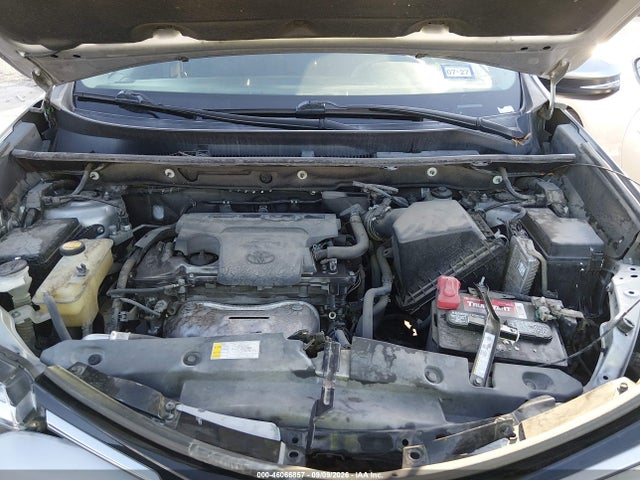 46066857 :رقم المزاد ، 2T3WFREV4HW342138 vin ، 2017 Toyota Rav4 Xle مزاد بيع
