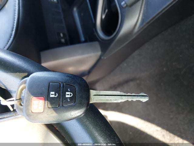 46066857 :رقم المزاد ، 2T3WFREV4HW342138 vin ، 2017 Toyota Rav4 Xle مزاد بيع