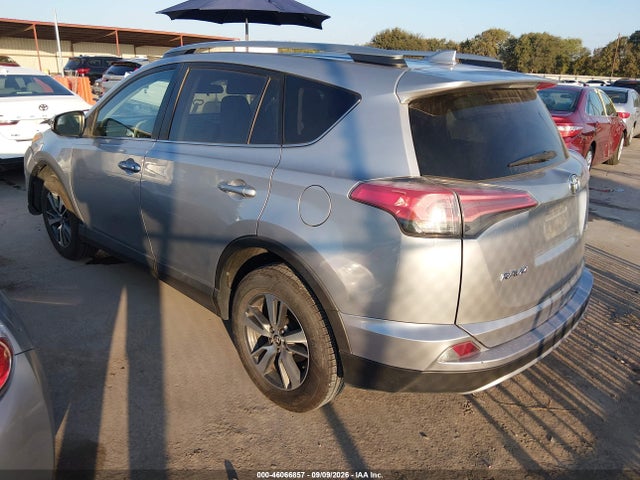 46066857 :رقم المزاد ، 2T3WFREV4HW342138 vin ، 2017 Toyota Rav4 Xle مزاد بيع
