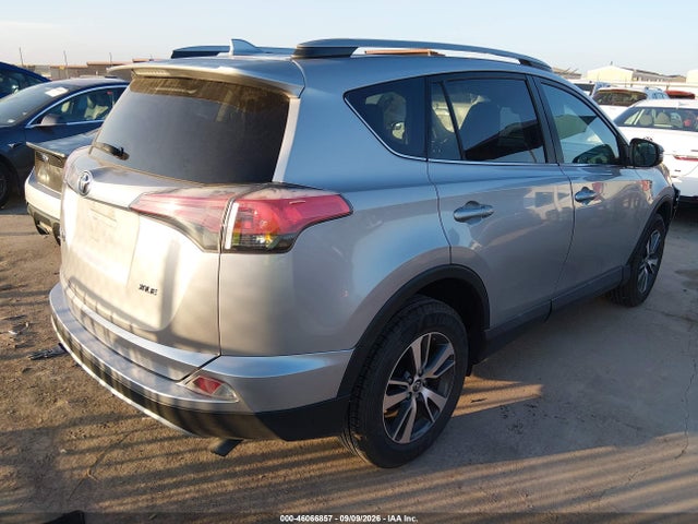 46066857 :رقم المزاد ، 2T3WFREV4HW342138 vin ، 2017 Toyota Rav4 Xle مزاد بيع