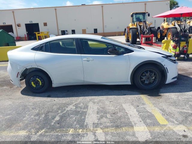 2024 Toyota Prius Le მანქანა იყიდება აუქციონზე, vin: JTDACAAU1R3025259, აუქციონის ნომერი: 46066865
