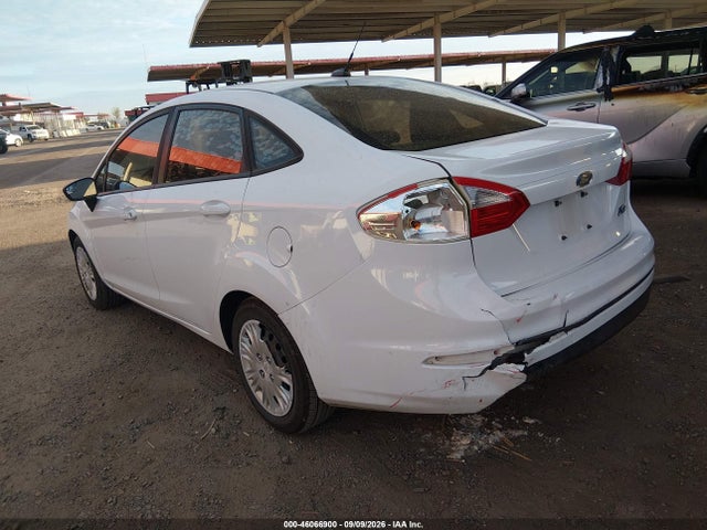 Ford FIESTA S 2014 3FADP4AJXEM196275 Image 3