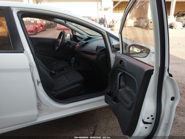 Ford FIESTA S 2014 3FADP4AJXEM196275 Image 5