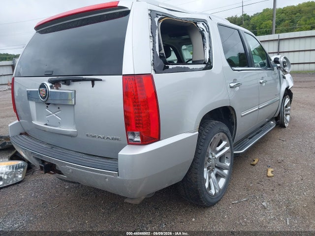 2014 Cadillac Escalade Luxury მანქანა იყიდება აუქციონზე, vin: 1GYS4BEF1ER209699, აუქციონის ნომერი: 46066902