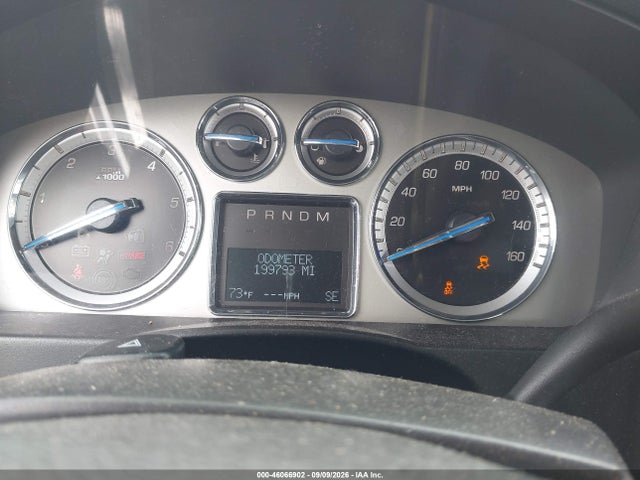 2014 Cadillac Escalade Luxury მანქანა იყიდება აუქციონზე, vin: 1GYS4BEF1ER209699, აუქციონის ნომერი: 46066902