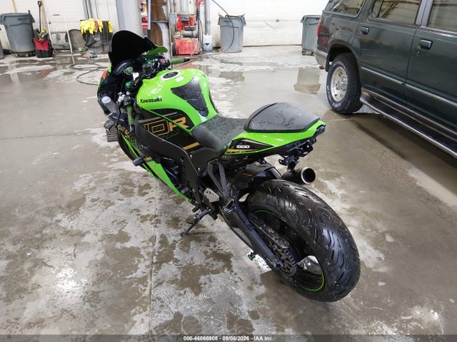 Kawasaki ZX1002 2020 JKBZXVE18LA004254 Image 3