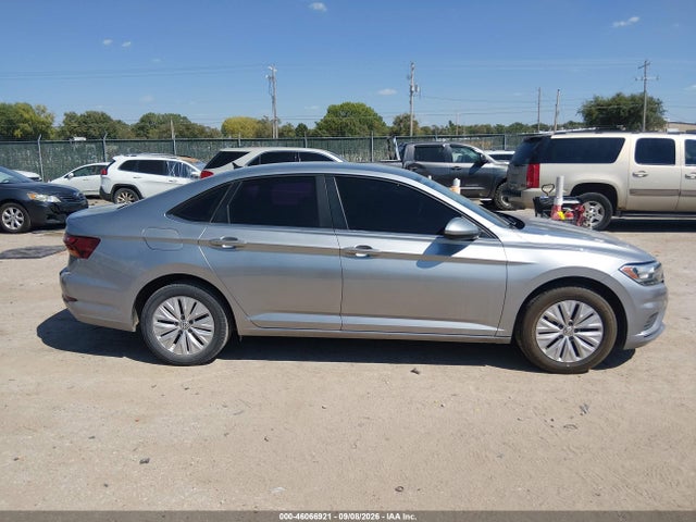 3VWC57BU8KM175794 Volkswagen Jetta 1.4t R-line/1.4t S/1.4t Se