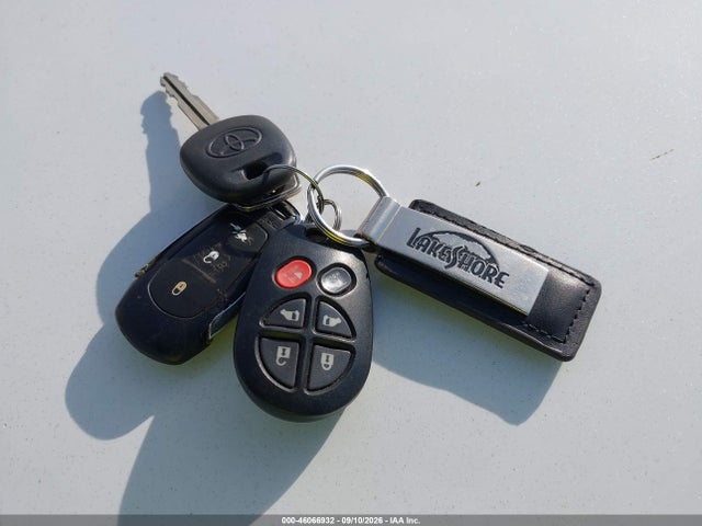 Aukcja sprzedaży 2015 Toyota Sienna Se 8 Passenger, vin: 5TDXK3DC1FS527579, numer aukcji: 46066932