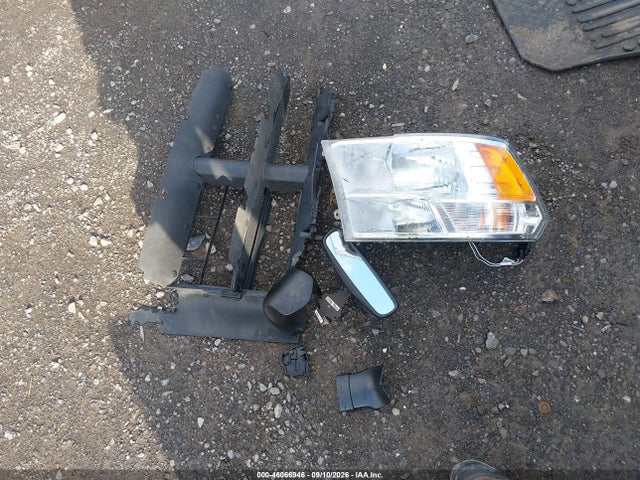 46066946 :رقم المزاد ، 1C6RR7LTXPS575420 vin ، 2023 Ram 1500 Classic Slt مزاد بيع