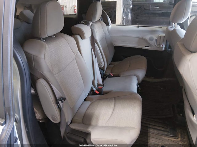 46066951 :رقم المزاد ، 5TDKSKFC9SS187061 vin ، 2025 Toyota Sienna Le مزاد بيع