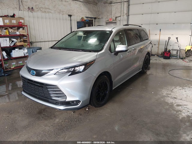 46066951 :رقم المزاد ، 5TDKSKFC9SS187061 vin ، 2025 Toyota Sienna Le مزاد بيع