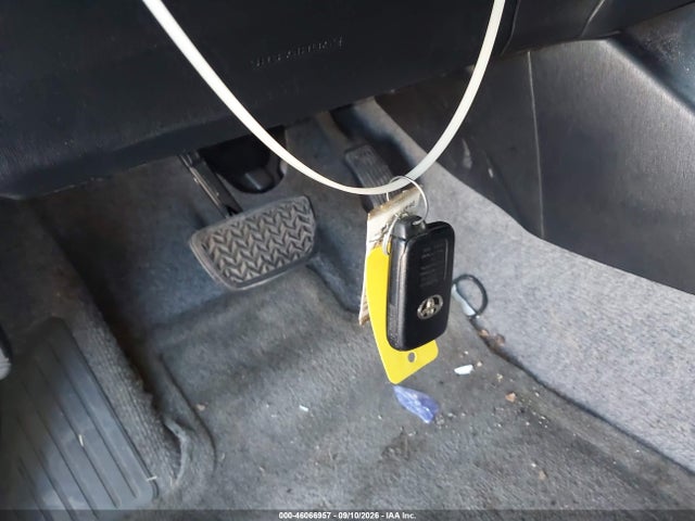 46066957 :رقم المزاد ، JTDKN3DU2D5572477 vin ، 2013 Toyota Prius Three مزاد بيع