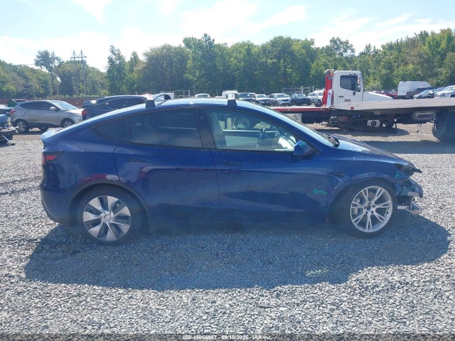 46066967 :رقم المزاد ، 7SAYGAEE8NF418620 vin ، 2022 Tesla Model Y Long Range Dual Motor All-wheel Drive مزاد بيع