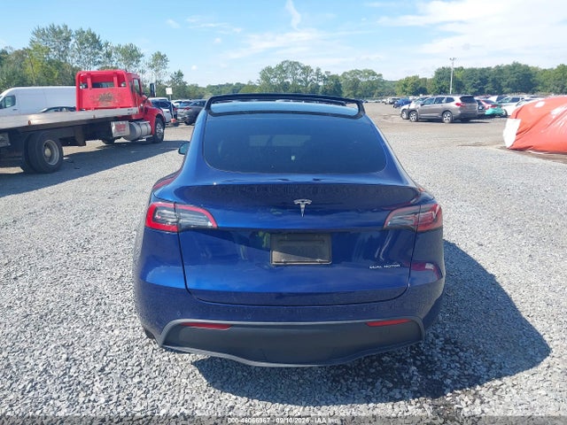 46066967 :رقم المزاد ، 7SAYGAEE8NF418620 vin ، 2022 Tesla Model Y Long Range Dual Motor All-wheel Drive مزاد بيع