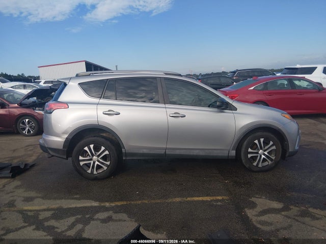 46066996 :رقم المزاد ، 2T3ZFREV2HW347805 vin ، 2017 Toyota Rav4 Le مزاد بيع