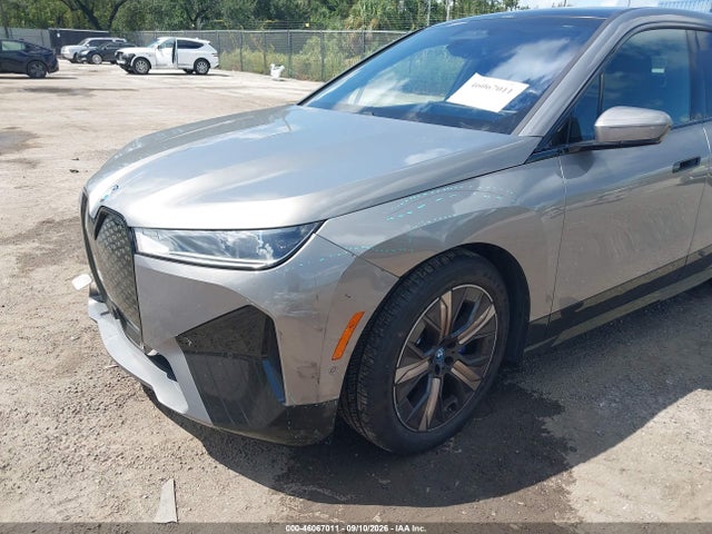 46067011 :رقم المزاد ، WB523CF04RCP88295 vin ، 2024 Bmw Ix Xdrive50 مزاد بيع