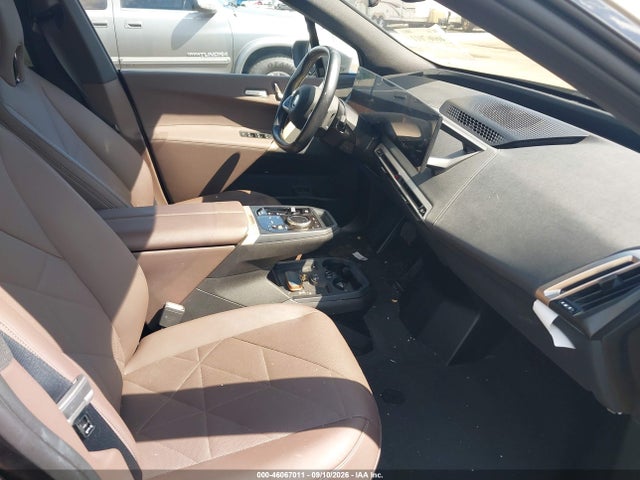46067011 :رقم المزاد ، WB523CF04RCP88295 vin ، 2024 Bmw Ix Xdrive50 مزاد بيع