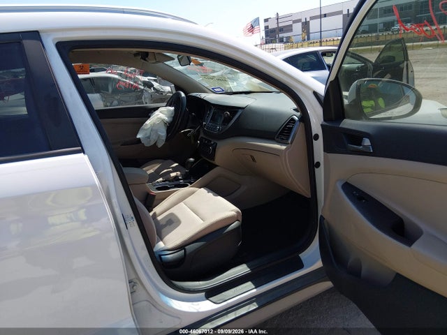 Aukcja sprzedaży 2017 Hyundai Tucson Se, vin: KM8J33A44HU575667, numer aukcji: 46067012