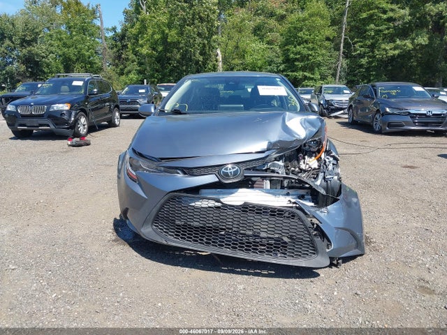 46067017 :رقم المزاد ، JTDEPMAE5MJ153332 vin ، 2021 Toyota Corolla Le مزاد بيع