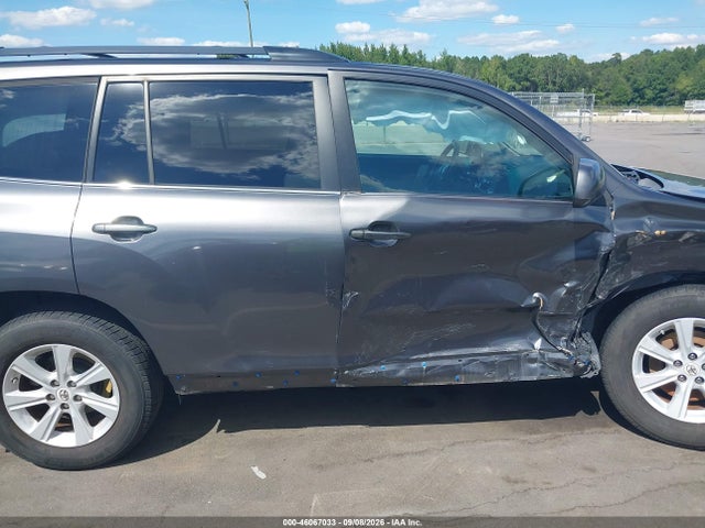 2012 Toyota Highlander Base V6 მანქანა იყიდება აუქციონზე, vin: 5TDZK3EH2CS072949, აუქციონის ნომერი: 46067033