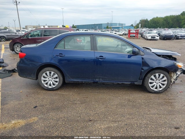 2013 Toyota Corolla Le მანქანა იყიდება აუქციონზე, vin: 5YFBU4EE7DP122830, აუქციონის ნომერი: 46067040