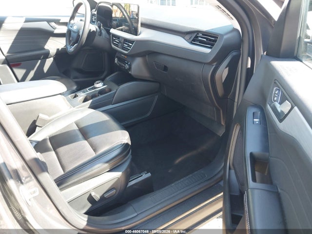 Ford Escape Platinum 2024 1FMCU9JA5RUA72200 Image 18