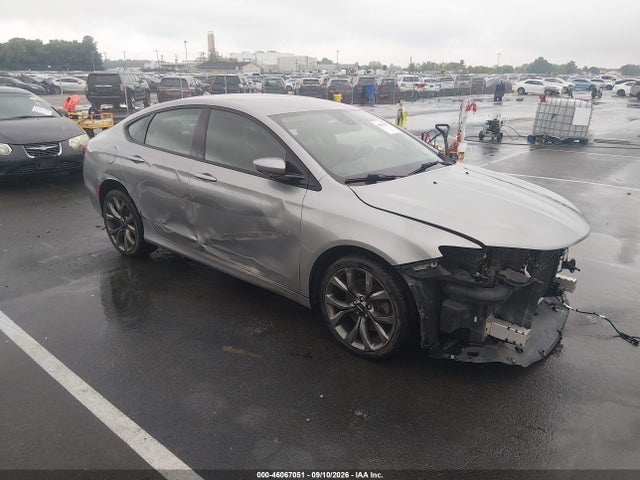 2016 Chrysler 200 S მანქანა იყიდება აუქციონზე, vin: 1C3CCCDG6GN174959, აუქციონის ნომერი: 46067051