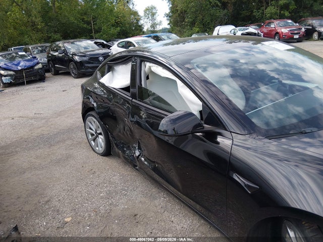 5YJ3E1EB7NF176177 Tesla Model 3 Long Range Dual Motor All-wheel Drive
