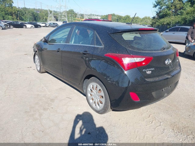 2016 Hyundai Elantra Gt მანქანა იყიდება აუქციონზე, vin: KMHD35LH7GU308952, აუქციონის ნომერი: 46067068