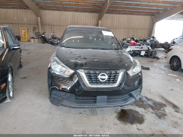 2020 Nissan Kicks S Xtronic Cvt მანქანა იყიდება აუქციონზე, vin: 3N1CP5BV5LL560136, აუქციონის ნომერი: 46067101