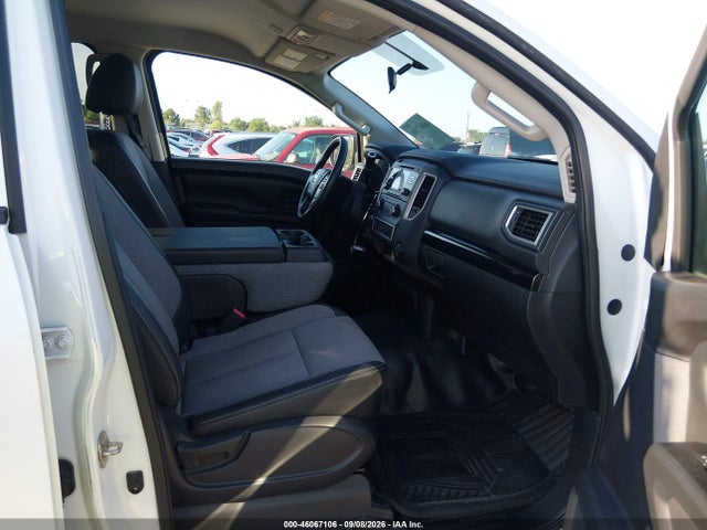 2018 Nissan Titan Xd S Gas მანქანა იყიდება აუქციონზე, vin: 1N6AA1F35JN525775, აუქციონის ნომერი: 46067106