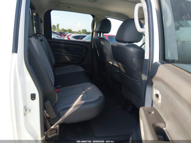 2018 Nissan Titan Xd S Gas მანქანა იყიდება აუქციონზე, vin: 1N6AA1F35JN525775, აუქციონის ნომერი: 46067106