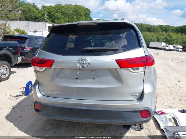 Продаж на аукціоні авто 2019 Toyota Highlander Le, vin: 5TDBZRFH3KS745504, номер лоту: 46067133