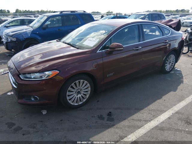 Продажа на аукционе авто 2016 Ford Fusion Energi Se Luxury, vin: 3FA6P0PU2GR324369, номер лота: 46067157