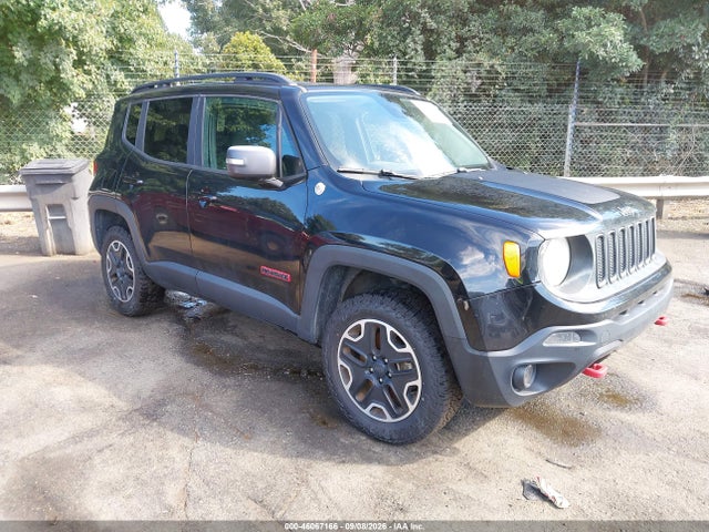 Auction sale of the 2017 Jeep Renegade Trailhawk 4x4, vin: ZACCJBCB8HPF26692, lot number: 46067166