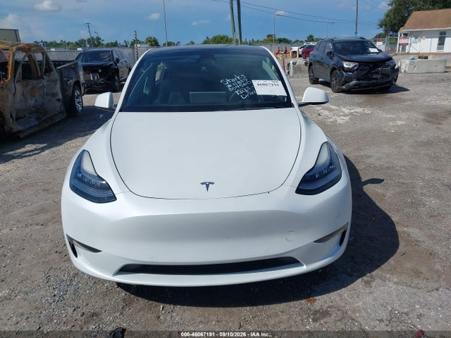 Продаж на аукціоні авто 2021 Tesla Model Y Long Range Dual Motor All-wheel Drive, vin: 5YJYGDEE9MF304560, номер лоту: 46067191