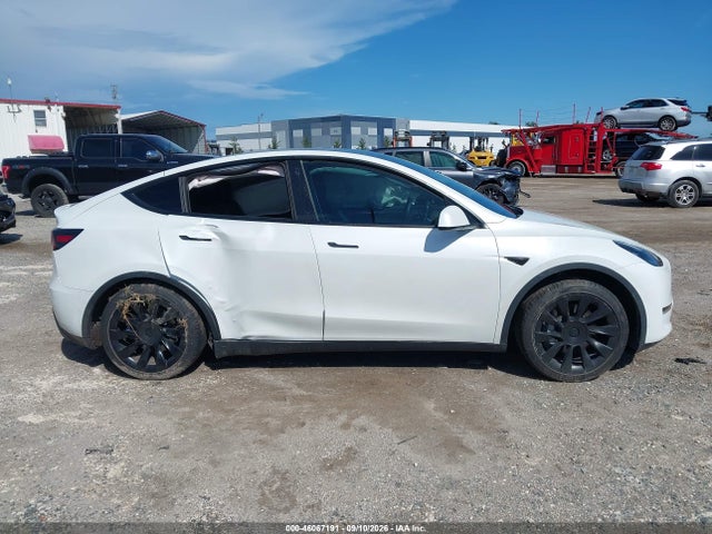 Продаж на аукціоні авто 2021 Tesla Model Y Long Range Dual Motor All-wheel Drive, vin: 5YJYGDEE9MF304560, номер лоту: 46067191