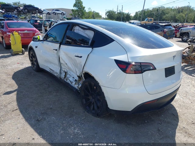 Продаж на аукціоні авто 2021 Tesla Model Y Long Range Dual Motor All-wheel Drive, vin: 5YJYGDEE9MF304560, номер лоту: 46067191