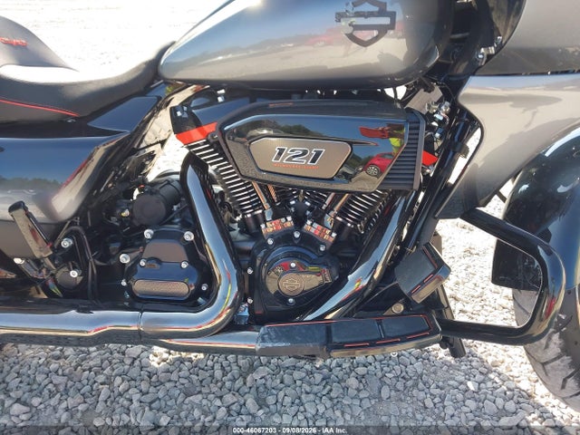 Harley-Davidson FLTRXSE 2025 1HD1TC616SB960572 Image 8